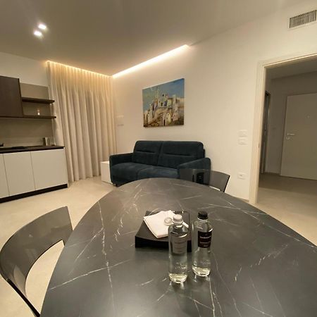 מטרה Lenuccia Home מראה חיצוני תמונה