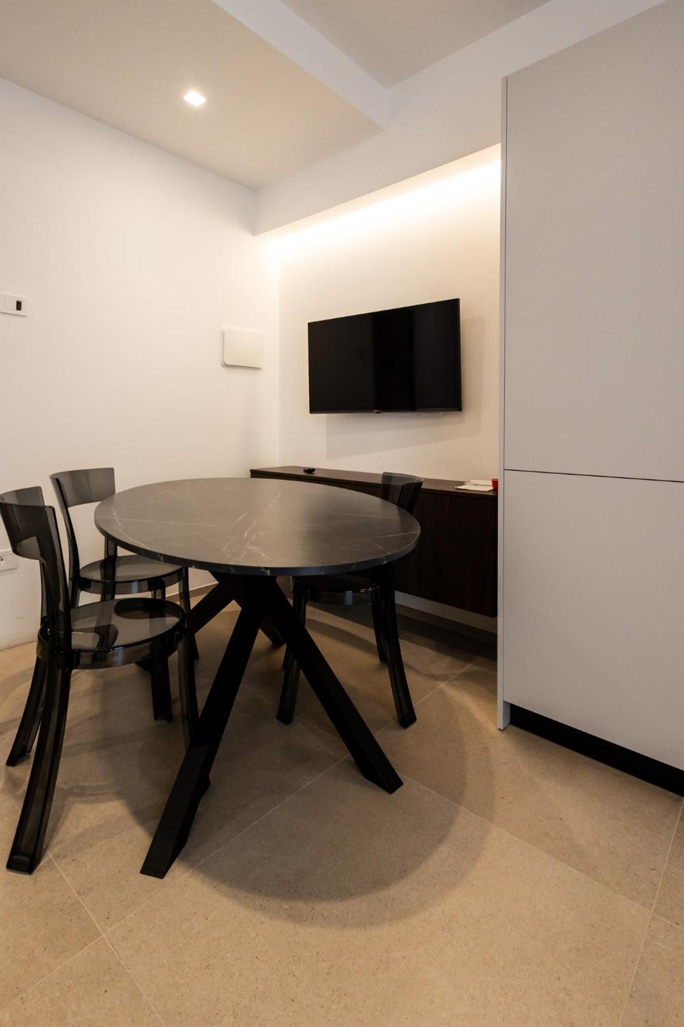 מטרה Lenuccia Home מראה חיצוני תמונה